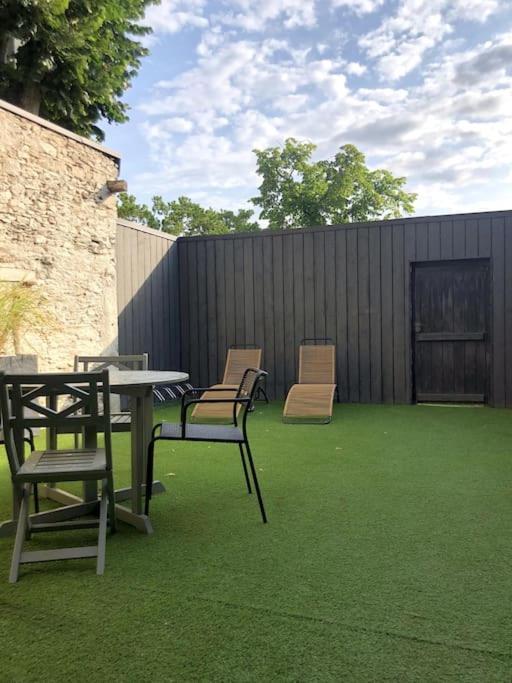 Le 20 La Loire Maison De Bord De Loire Chalonnes-sur-Loire ภายนอก รูปภาพ